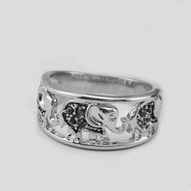 Trunks And Tails Playful Elephants Ring (Color: Size - 6)